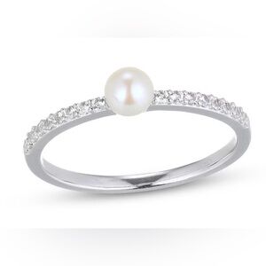 R.H. Macy’s & Co Sterling Silver Cult Pearl Ring
